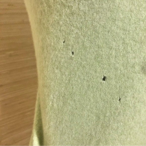 Green Button-Up Women's Cardigan - Picture 6 of 11